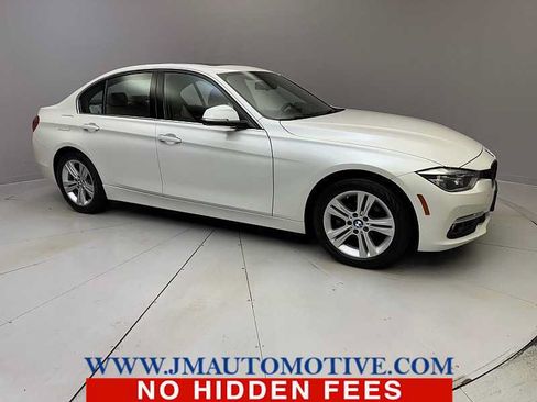 Used 2016 BMW 328i xDrive Sedan AWD/4WD image 7