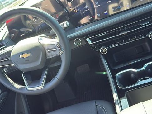 New 2026 Chevrolet Traverse LT w/ Sun and Wheel Package image 26