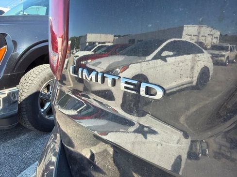Used 2016 Ford Explorer Limited w/ Equipment Group 301A AWD/4WD image 10