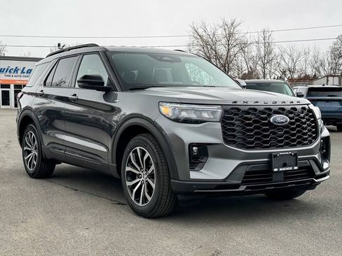 New 2026 Ford Explorer ST-Line AWD/4WD image 1
