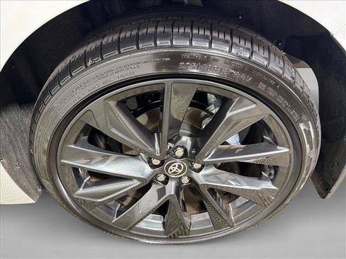 Used 2026 Toyota Corolla SE FWD image 19