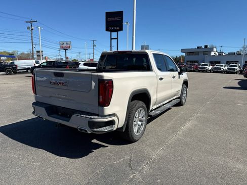 New 2026 GMC Sierra 1500 Denali AWD/4WD image 5