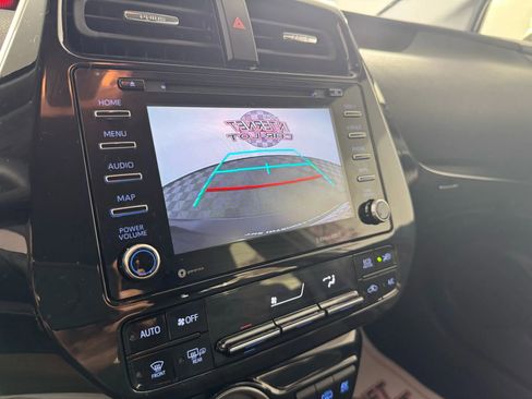 Used 2022 Toyota Prius Prime LE image 20