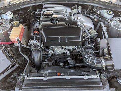 Used 2020 Chevrolet Camaro LT RWD image 20