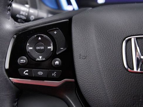 Certified 2024 Honda Odyssey Touring image 30