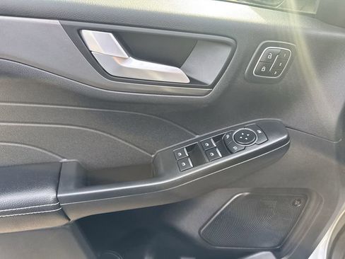 Used 2023 Ford Escape Active w/ Tech Pack #2 image 13