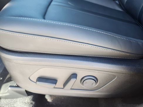 New 2026 Kia Sorento S image 6