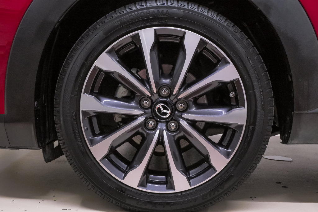 Used 2019 MAZDA CX-3 Touring FWD image 32