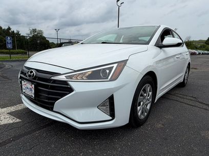Used 2019 Hyundai Elantra SE