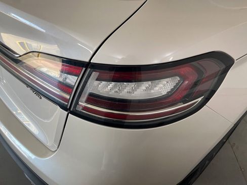 Used 2019 Lincoln Nautilus Reserve AWD/4WD image 46