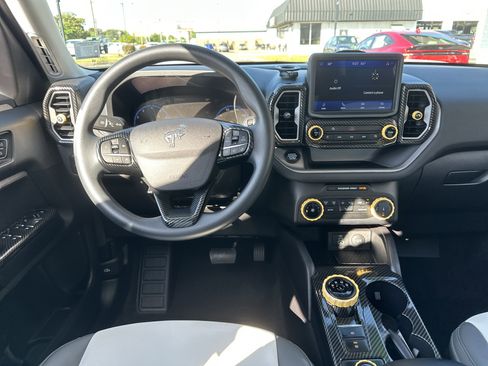 Used 2024 Ford Bronco Sport Big Bend image 15