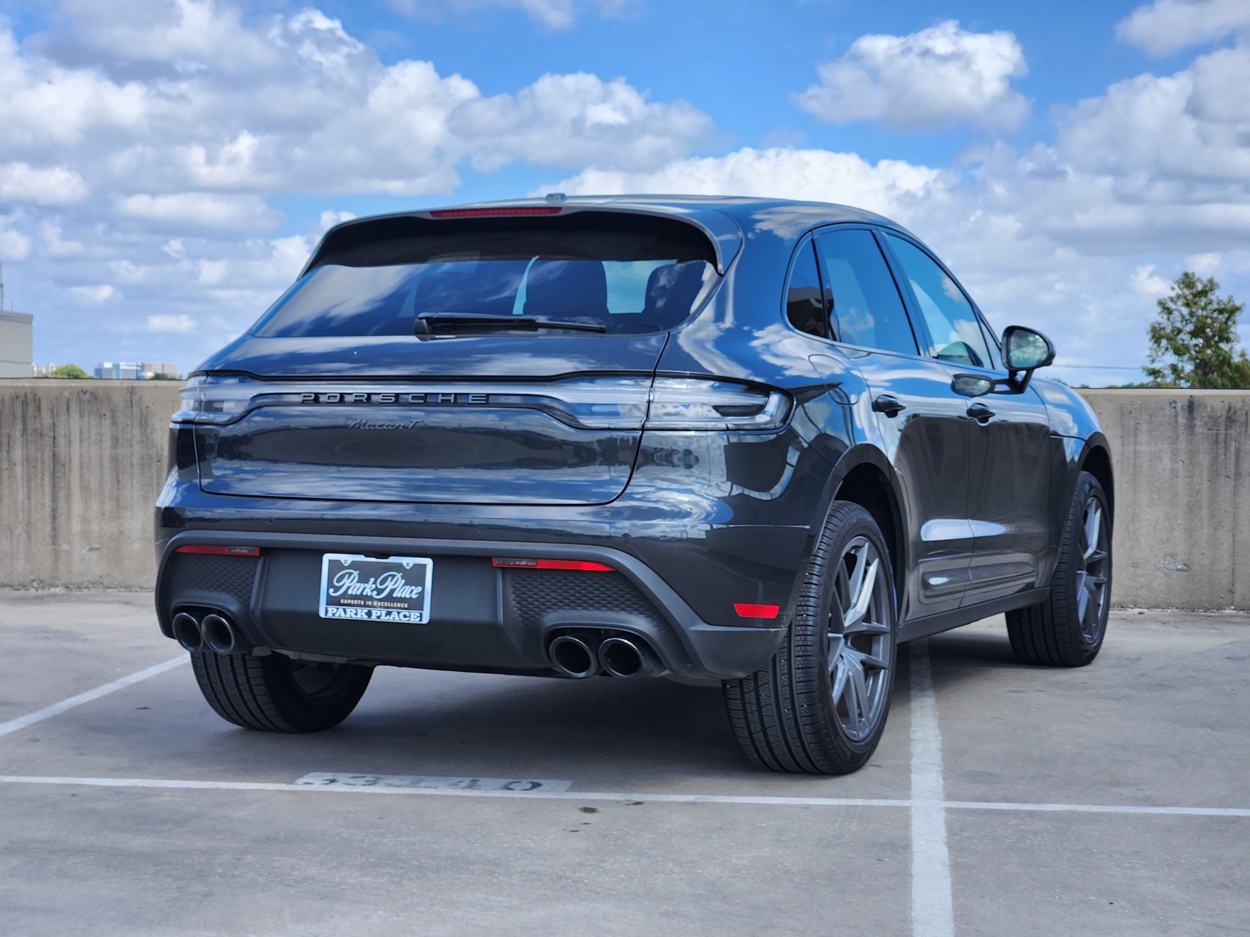 Certified 2026 Porsche Macan Turbo AWD/4WD image 8