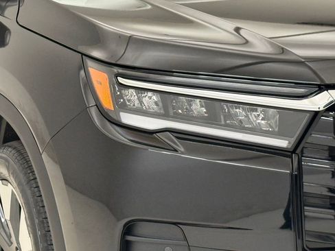 New 2026 Honda Pilot Elite image 5