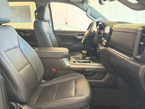 Used 2023 Chevrolet Silverado 1500 LTZ w/ Technology Package image 46