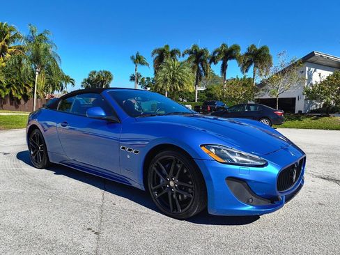 Used 2017 Maserati GranTurismo Sport image 16