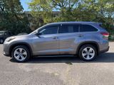 Used 2019 Toyota Highlander Limited image 4