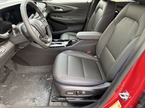 New 2026 Buick Envista Sport Touring image 17