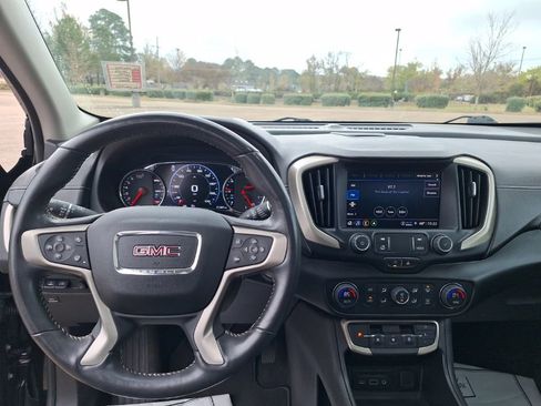 Certified 2022 GMC Terrain Denali image 3