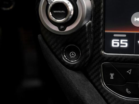 Used 2020 McLaren 720S Performance RWD image 24