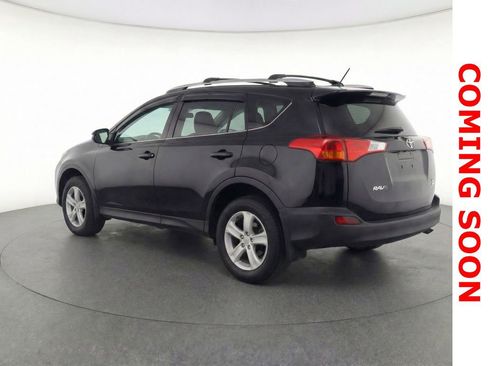 Used 2013 Toyota RAV4 XLE image 4