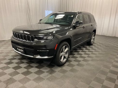 Used 2021 Jeep Grand Cherokee L Limited AWD/4WD image 5