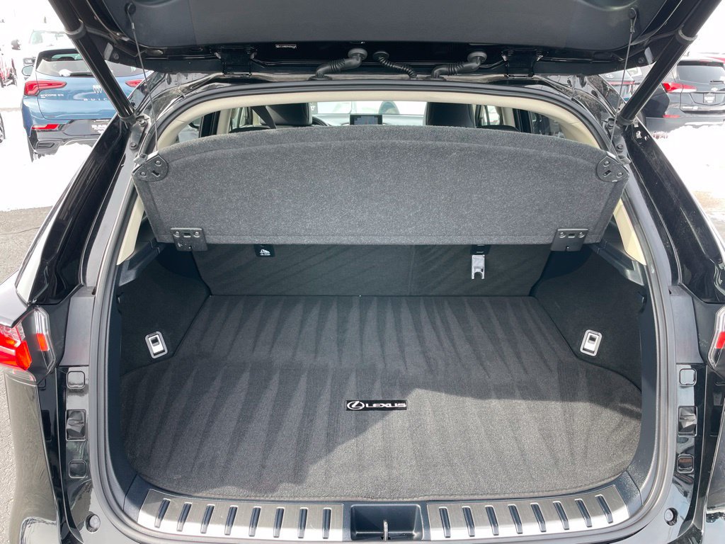 Used 2017 Lexus NX 200t FWD w/ Premium Package image 31