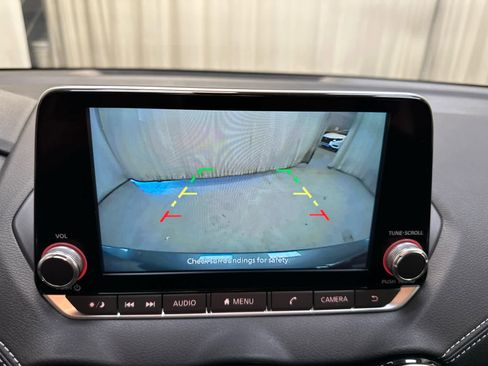 New 2025 Nissan Sentra SV w/ All-Weather Package image 15