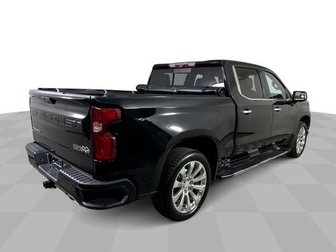 Used 2021 Chevrolet Silverado 1500 High Country w/ Technology Package AWD/4WD image 8