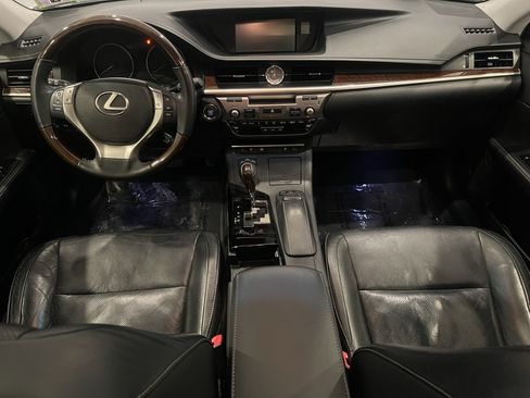 Used 2015 Lexus ES 350 w/ Luxury Package image 12