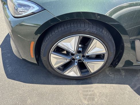 Used 2023 BMW i4 eDrive40 RWD image 30
