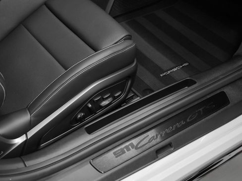 New 2026 Porsche 911 Carrera GTS image 28