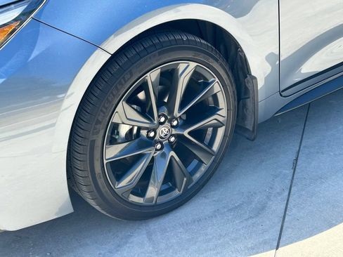Used 2025 Toyota Corolla SE FWD image 9