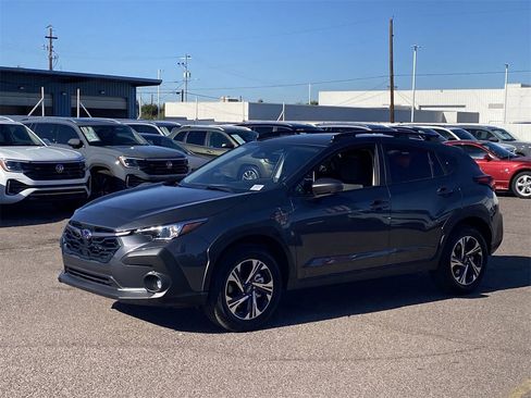 New 2025 Subaru Crosstrek 2.0i Premium image 3