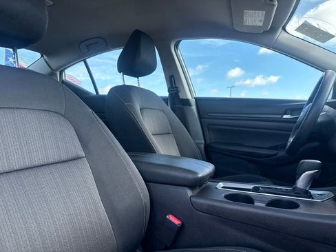 Certified 2025 Nissan Altima 2.5 SV FWD image 26