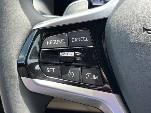 Used 2025 BMW 330i xDrive Sedan w/ Premium Package image 20