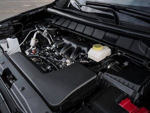 New 2026 Nissan Pathfinder Rock Creek AWD/4WD image 7