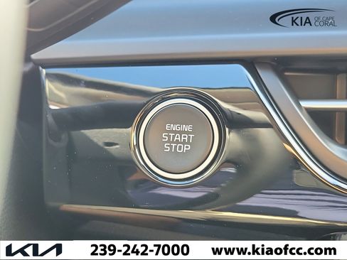 New 2026 Kia Seltos S FWD image 30