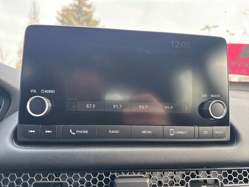 Certified 2025 Honda HR-V Sport image 33