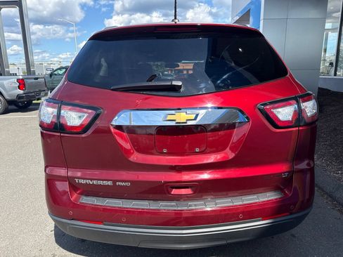 Used 2017 Chevrolet Traverse LT AWD/4WD image 7