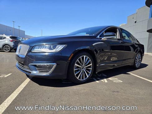 Used 2020 Lincoln MKZ FWD image 2