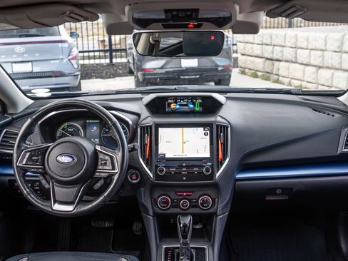 Used 2020 Subaru Crosstrek Hybrid w/ Moonroof Package w/Navigation AWD/4WD image 17