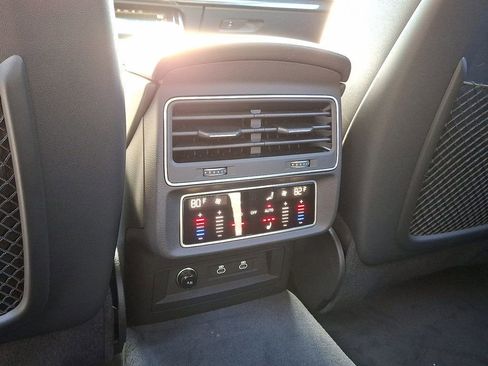 New 2026 Audi Q8 Premium Plus image 9