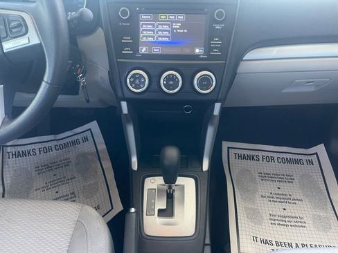 Used 2017 Subaru Forester 2.5i w/ Alloy Wheel Package image 11