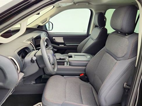 Used 2025 Ford Expedition Max Active image 20