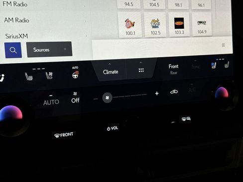 Used 2024 Lexus RX 350 350h Premium Plus w/ Convenience Package image 16