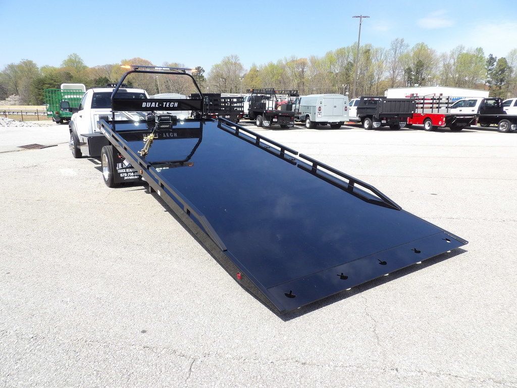 Used 2024 RAM 4500 Tradesman RWD image 17