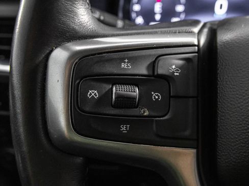 Used 2022 Chevrolet Suburban LT AWD/4WD image 27