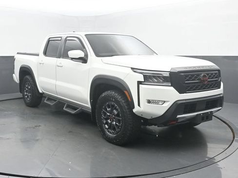 Used 2022 Nissan Frontier PRO-4X w/ Off-Road Protection Package AWD/4WD image 7
