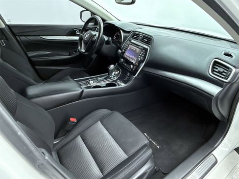 Used 2017 Nissan Maxima 3.5 S image 16