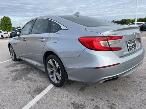 Certified 2018 Honda Accord EX-L image 4